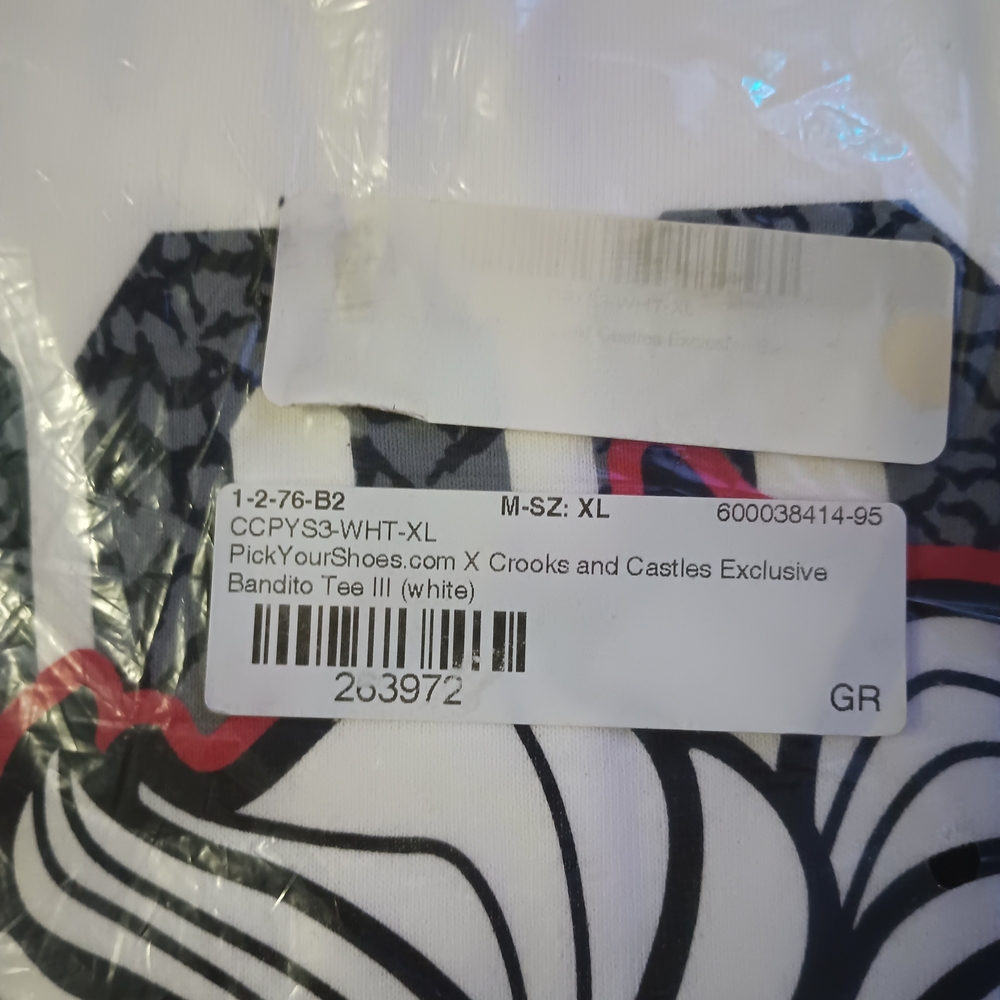 Crooks & Castles T-shirt - Picture 3 of 3